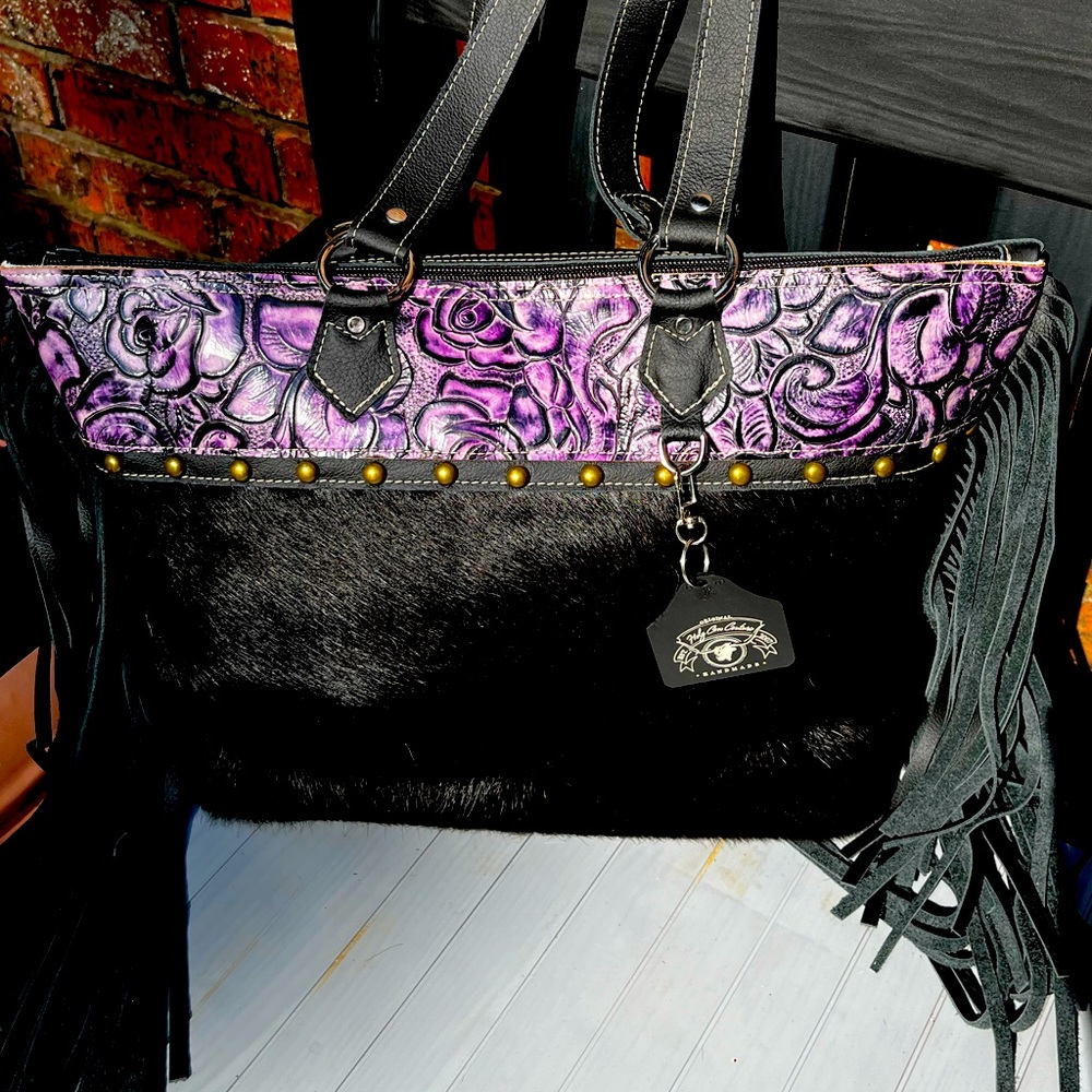 SOLD ❌❌❌❌❌❌Holy cow couture HCC weekender